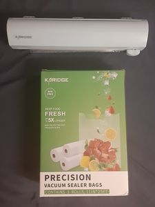 Vacuum Sealer Bags Dispenser & Bags